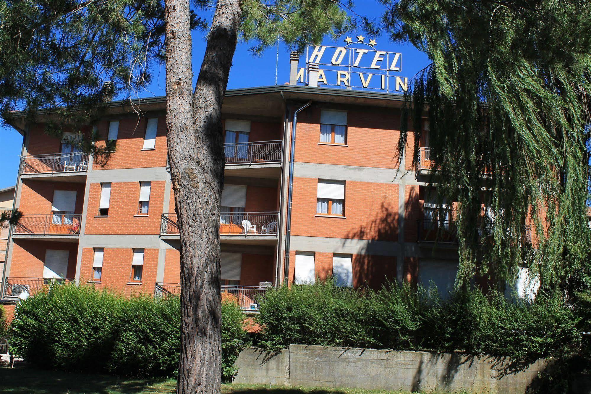 Hotel Marvin Сант'Альбино Экстерьер фото